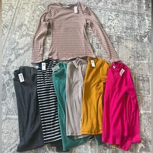 7 NEW Old Navy Women’s ribbed long sleeves